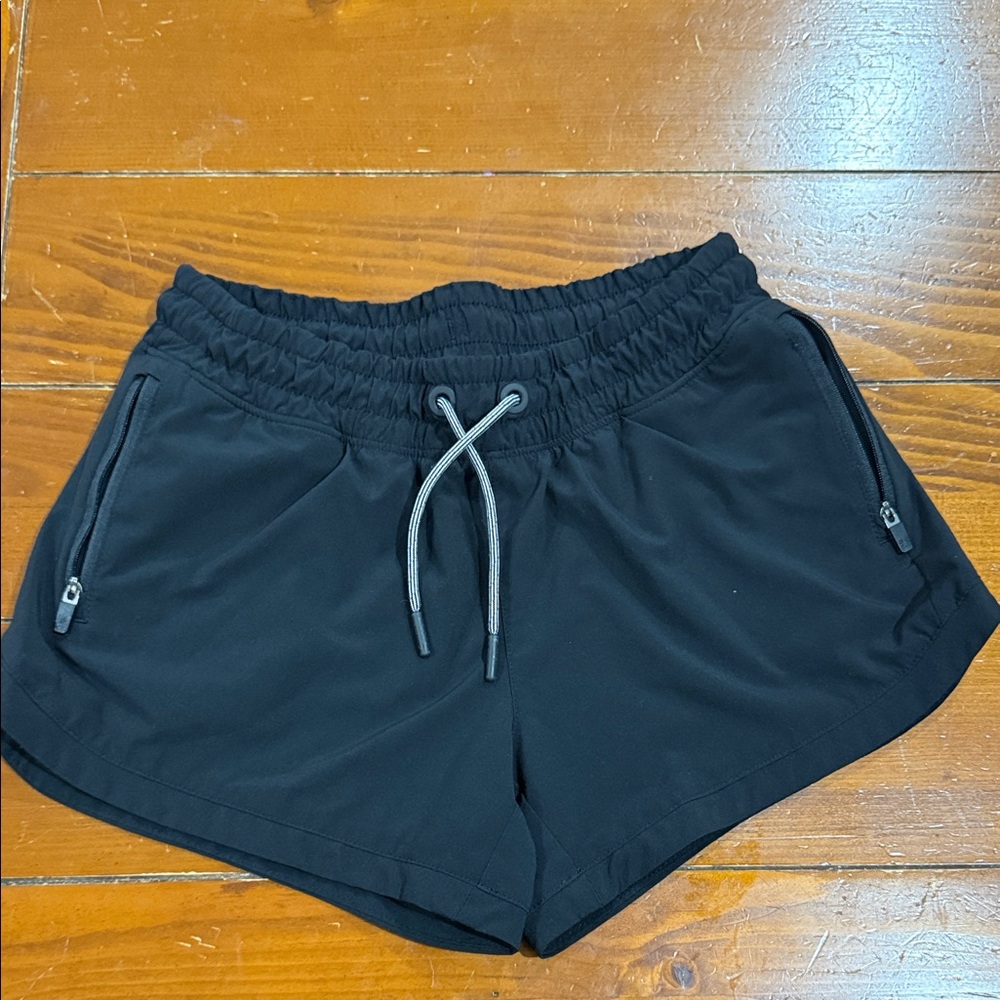 Athleta Women's Black Athletic Shorts
